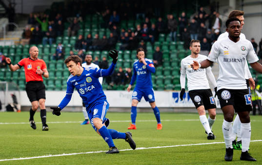 Sundsvalls David Haro Iniesta gör 1-2 och jublar