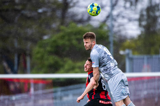 Brommapojkarnas Marcus Hansson och Degerfors Erik Björndahl