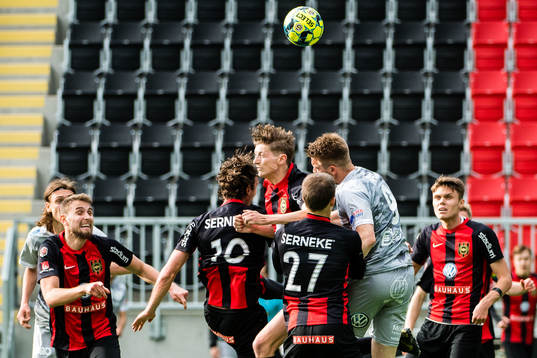 Degerfors Erik Björndahl i nickduell