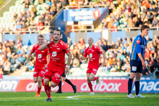 Veton Berisha of Brann celebrates