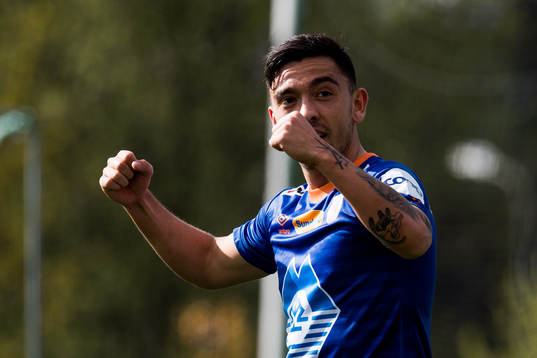 Niklas Castro of Aalesund celebrates