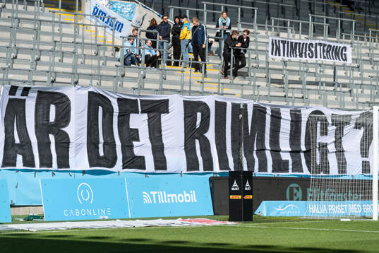 Banderoll på Malmö FFs supportrarnas läktare