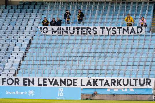 Banderoller på Elfsborgs supporterläktare