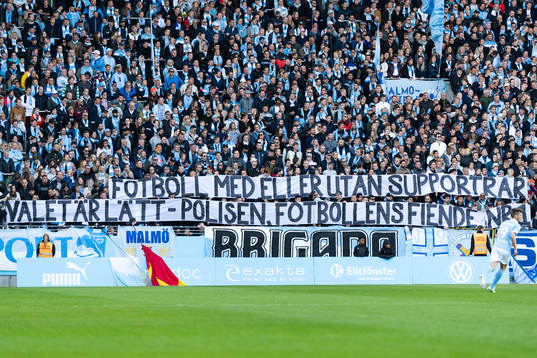 Banderoll hos Malmö FFs supportrar