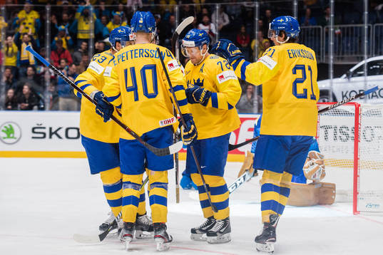 Oliver Ekman Larsson, Elias Pettersson, Loui Eriksson and