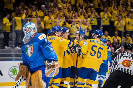 Adrian Kempe, Oskar Lindblom, Anton Lander, Erik Gustafsson