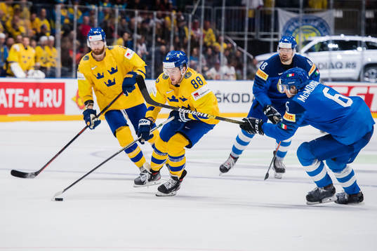 William Nylander of Sweden and Sean McMonagle of Italy