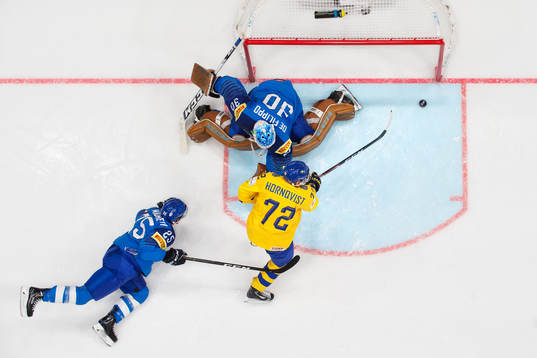 Stefano Marchetti and goaltender Marco de Filippo Roia of