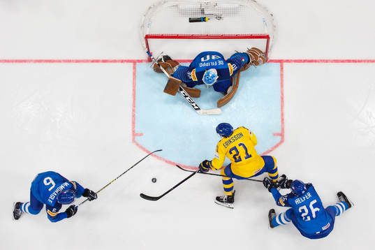 Sean McMonagle, goaltender Marco de Filippo Roia and Armin