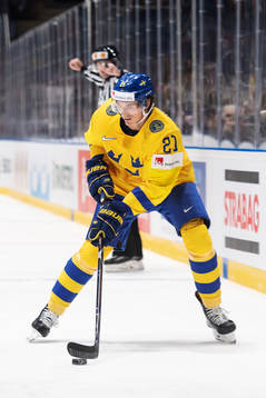 Loui Eriksson of Sweden