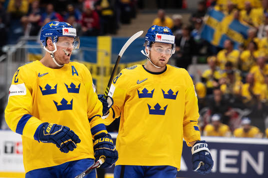 Patric Hörnqvist and William Nylander of Sweden