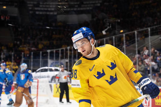 William Nylander of Sweden