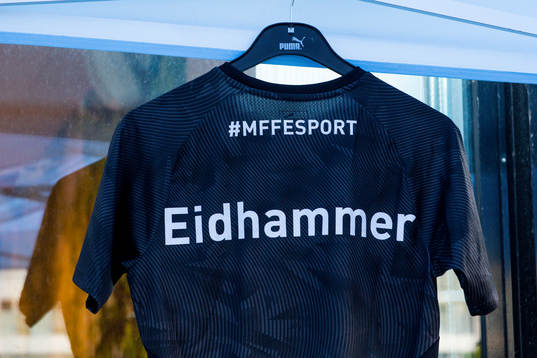 Malmö FFs e-sportsspelare David Eidhammers matchtröja
