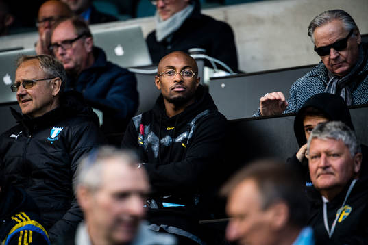 Malmö FFs Fouad Bachirou på läktaren