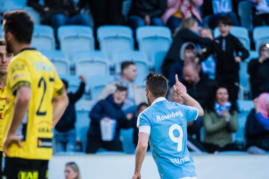 Malmö FFs Markus Rosenberg jublar