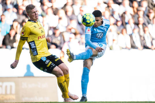 Elfsborgs Joakim Nilsson och Malmö FFs Romain Gall