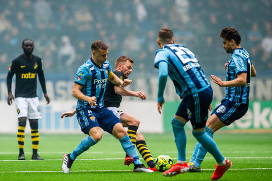 Djurgårdens Jesper Karlström , Fredrik Ulvestad och