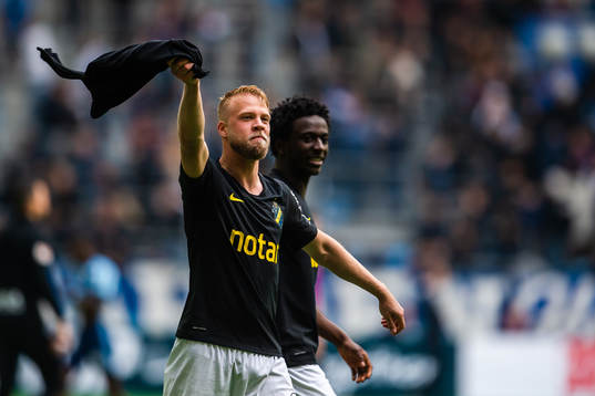 s Daniel Sundgren och Jack Lahne jublar