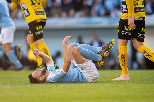 Malmö FFs Erdal Rakip har ont