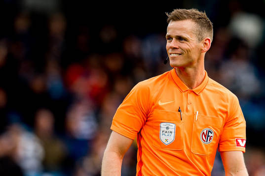 Sigurd Smehus Kringstad, referee