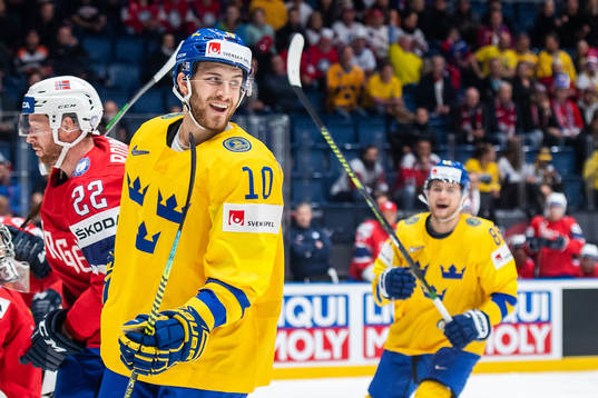 Alexander Wennberg of Sweden celebrates the 0-1 goal