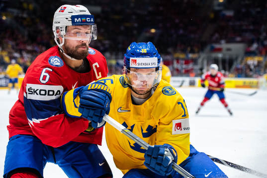 Jonas Holøs of Norway and Marcus Krüger of Sweden