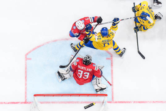 Patric Hörnqvist of Sweden at the 0-3 goal against Kasper