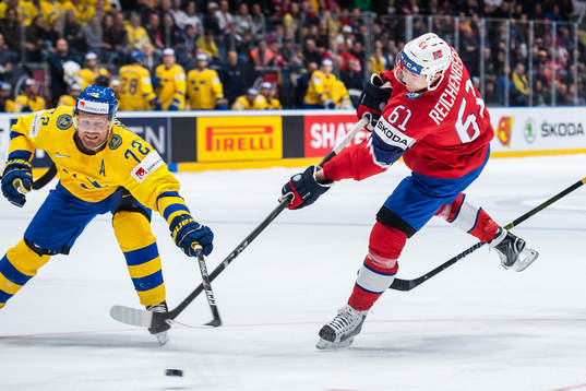 Patric Hörnqvist of Sweden and Alexander Reichenberg of