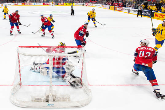Alexander Wennberg of Sweden scores the 0-7 goal behind