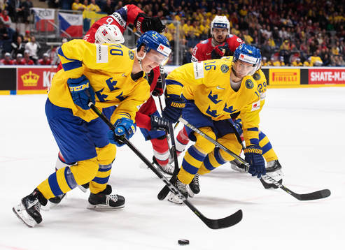 Dennis Rasmussen and Marcus Krüger of Sweden