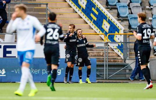 IFK Göteborgs Patrik Karlsson Lagemyr jublar med Benjamin