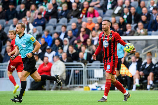Östersunds Dino Islamovic reagerar
