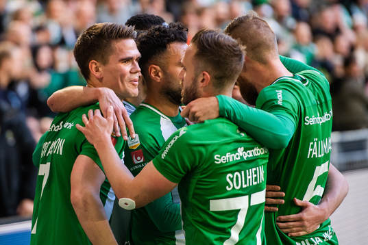Hammarbys Vidar Örn Kjartansson jublar