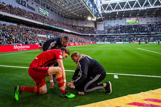 Östersunds Tom Pettersson får vård