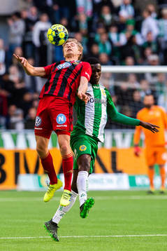 Östersunds Ludvig Fritzson  och Hammarbys Kossounou Odilon