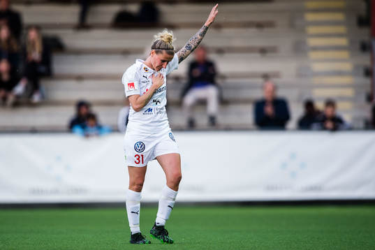 Rosengårds Anja Mittag tackar publiken