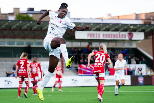 Rosengårds Anam Imo jublar