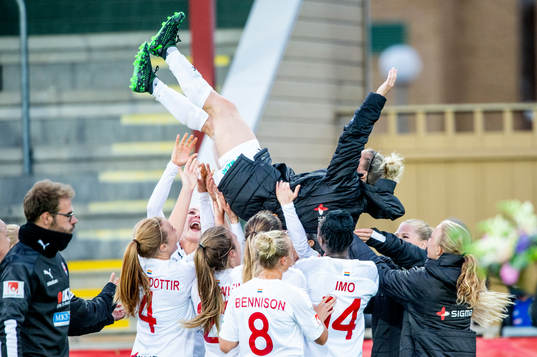 Rosengårds Anja Mittag tackas av