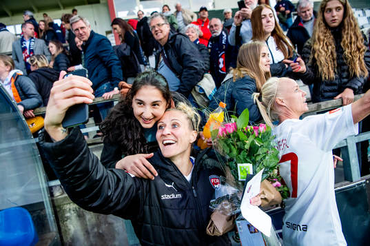 Rosengårds Anja Mittag tackas av