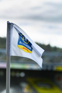 En hörnflagga med Allsvenskans logga