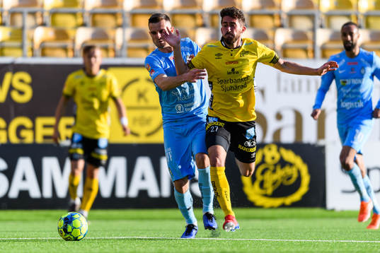 Elfsborgs Frederik Holst och AFC Eskilstunas Kadir Hodzic