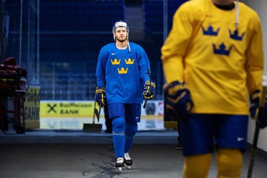 Alexander Wennberg of Sweden at a practice session
