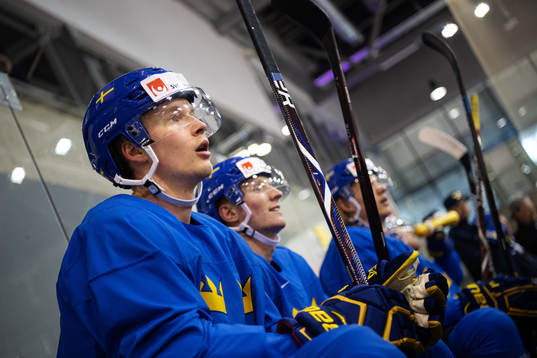 Elias Pettersson of Sweden at a practice session