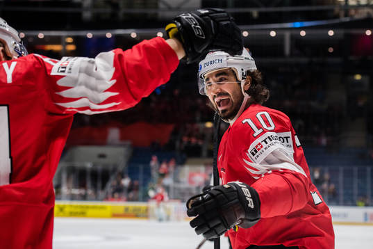 Andres Ambuhl of Switzerland celebrates