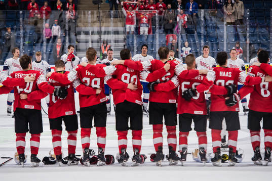 Players of Norway looks dejected