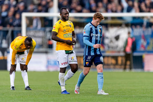 Falkenbergs John Chibuike deppar