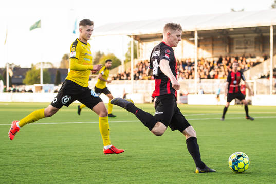 Frejs Leo Bengtsson och Brommapojkarnas Fritof Björkén