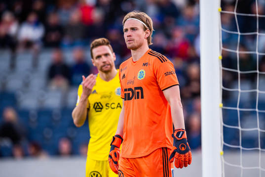 Sirius målvakt William Eskelinen deppar