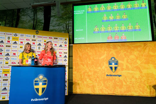 Jonna Andersson and goalkeeper Hedvig Lindahl of the