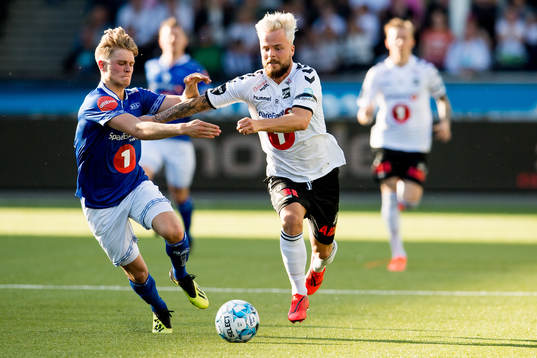 Olaus Jair Skarsem of Ranheim and Sander Svendsen of Odd